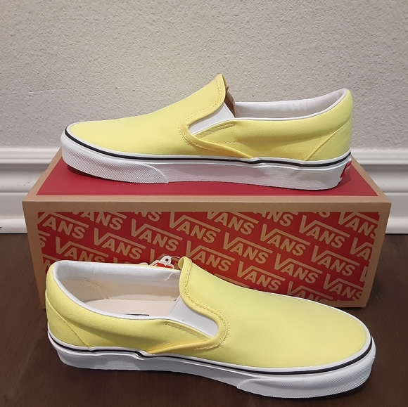 Vans - Picture 4 of 4